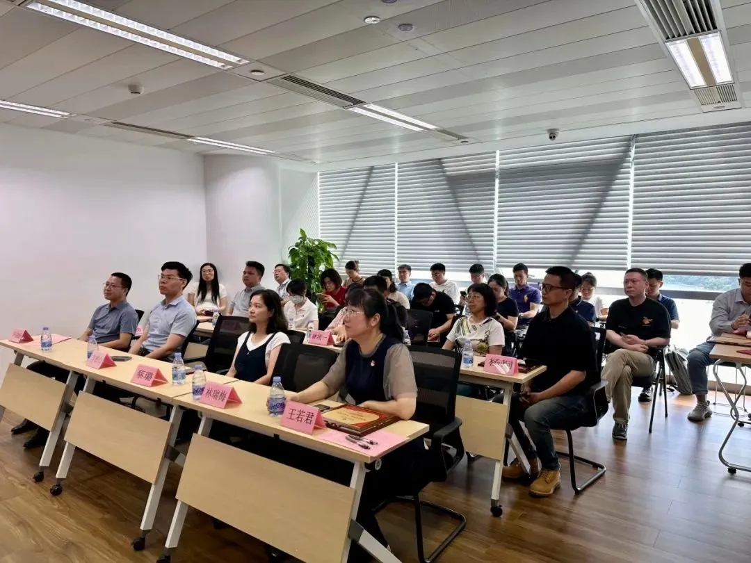 C7(国际)官方网站 · 相信品牌的力量